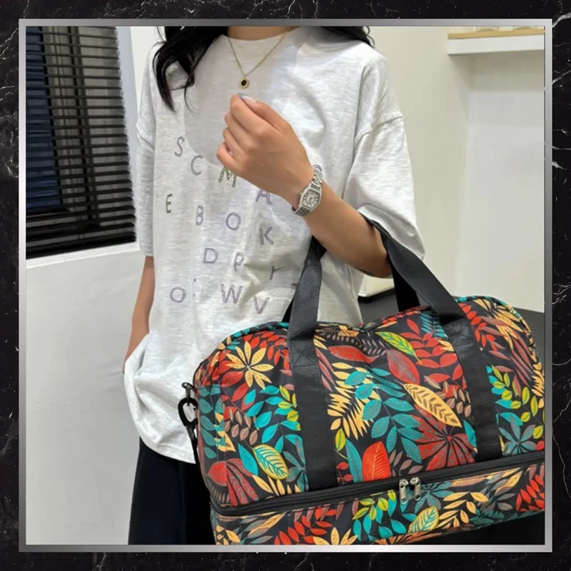 Kvalitní malá dámská cestovní taška do posilovny i víkendové pobyty