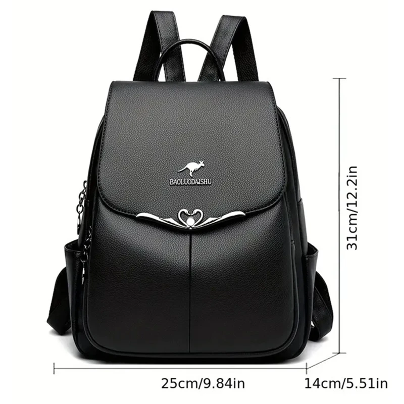 Moderní městský dámský batoh v krásném černém provedení - kožený 