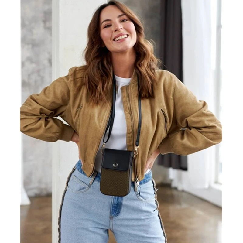 Elegantní malá kabelka na telefon a doklady dámská PT14M