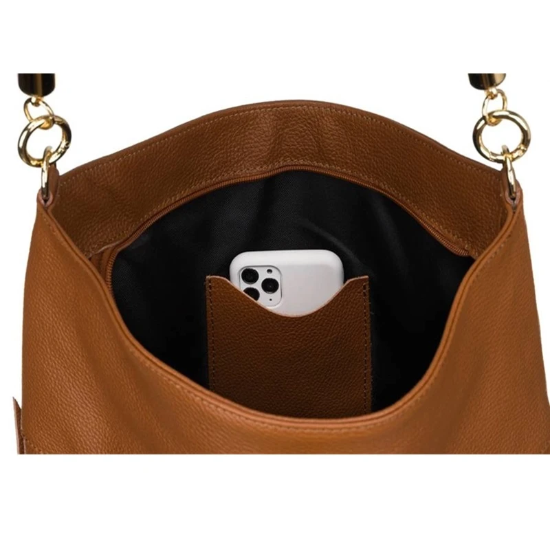 Módní dámská kožená taška na nákupy, do práce PTN011