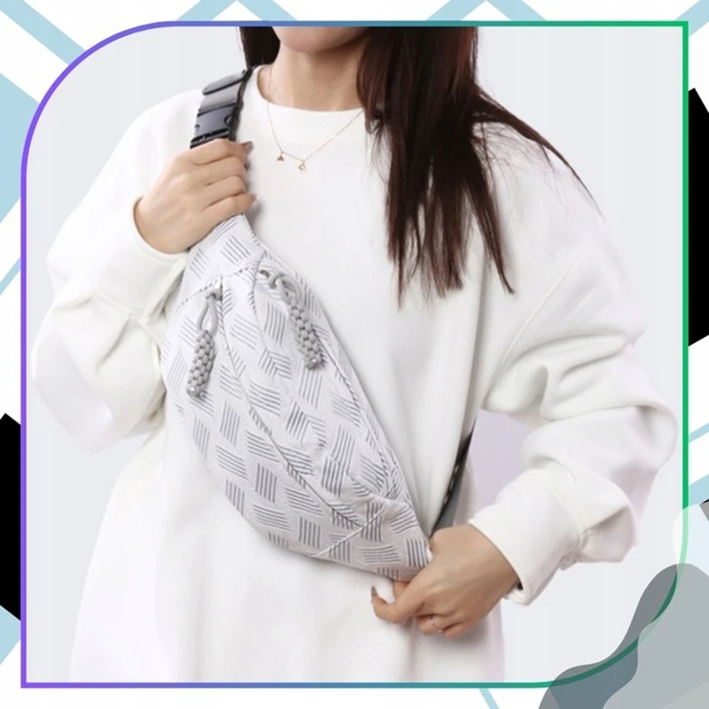 Elegantní stylová dámská ledvinka přes hruď R22 - velká