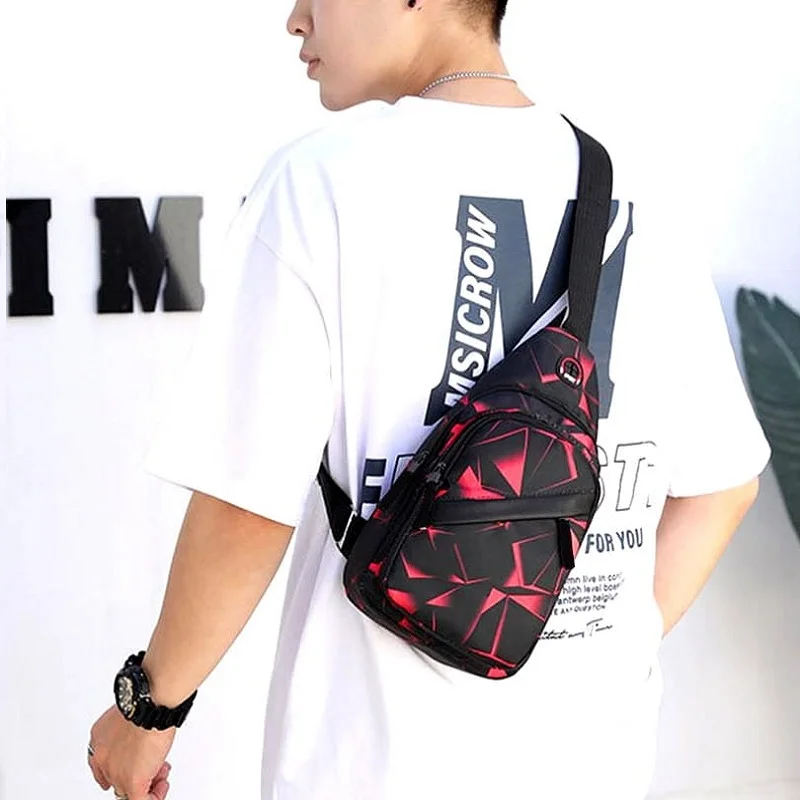 Chlapecký batoh přes rameno na telefon