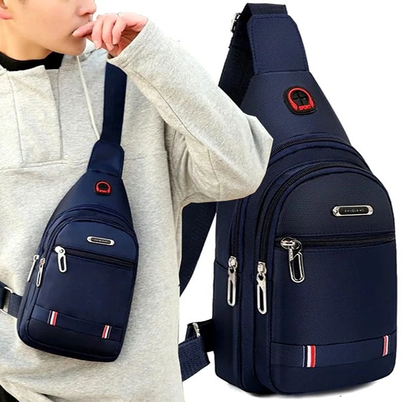 Cestovní tmavě modrý pánský batoh přes rameno R107M