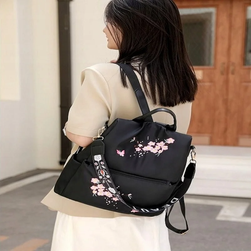 Dámský městský batoh RO105