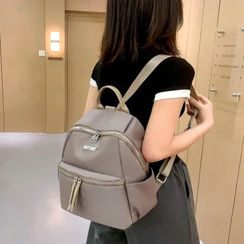 Dámský batoh RO102