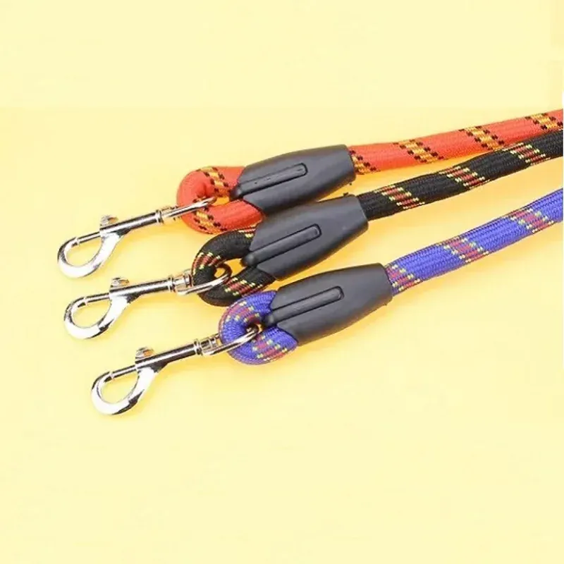 Krátké vodítko na psa RO1553