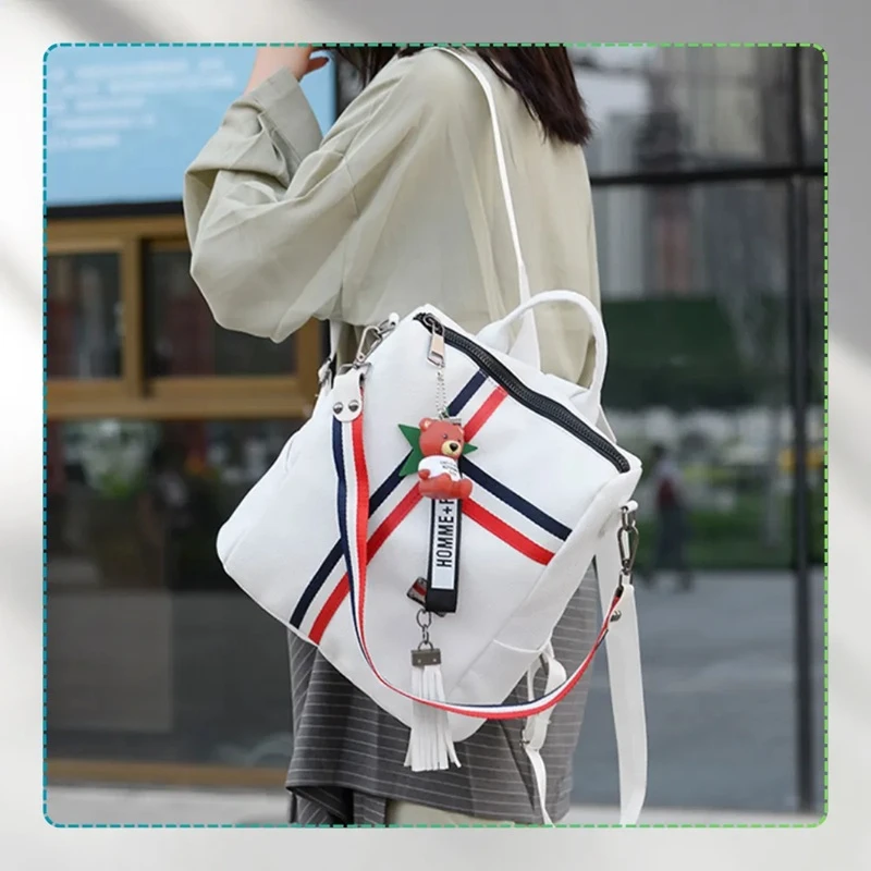 Bílý dámský batoh SESIA RX31